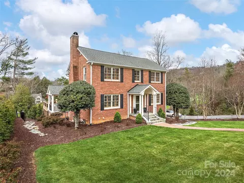 103 Wembley Rd, Asheville, NC 28804
