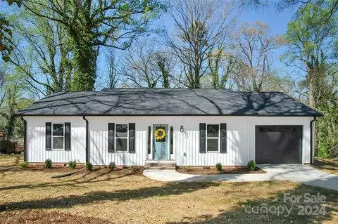 807 E Ridge St, Kings Mountain, NC 28086