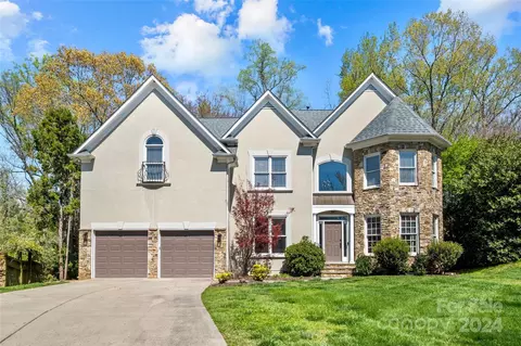 7627 Quail Park Dr, Charlotte, NC 28210