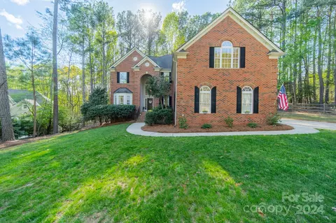 4345 Cricket Cove Ct, Denver, NC 28037