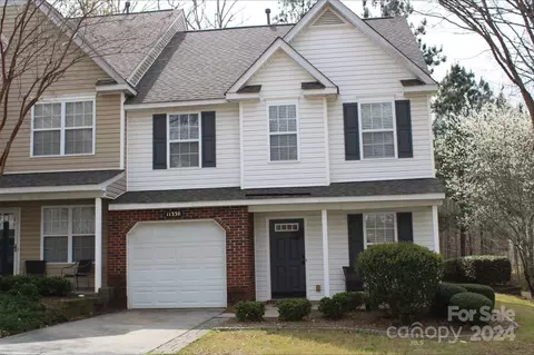 11330 Stone Trail Rd, Charlotte, NC 28213
