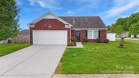 104 Anastasia Ln, Lincolnton, NC 28092
