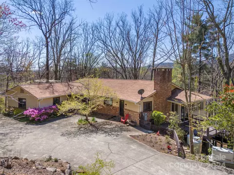 Exterior - 12 E Park Dr, Tryon, NC 28782 photo 2 of 14
