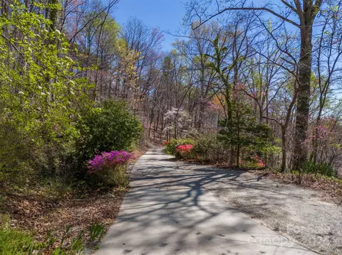 Exterior - 12 E Park Dr, Tryon, NC 28782 photo 14 of 14