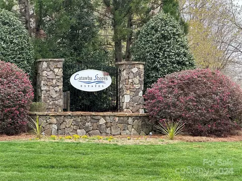 966 Catawba Shores Dr, Rock Hill, SC 29730