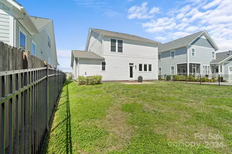 Exterior - 815 Bluff Loop Rd, Rock Hill, SC 29730 photo 8 of 8