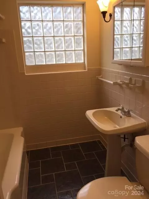 357 Bailey St, Mars Hill, NC 28754 photo 6