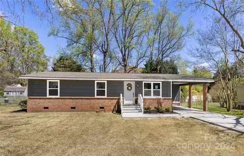 1652 Norris Dr, Rock Hill, SC 29732