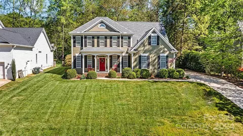 21329 Summerbrook Dr, Cornelius, NC 28031