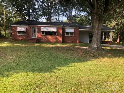 1108 Funderburk St, Lancaster, SC 29720