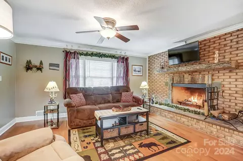 Living - 5000 Tite Rd, Stanfield, NC 28163 photo 2 of 5