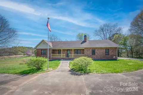 942 Old Us 74 Hwy, Bostic, NC 28018