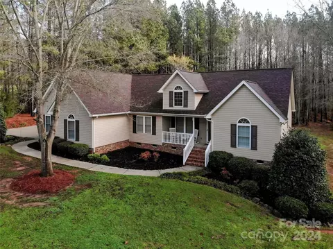 433 Pitts Rd, Catawba, SC 29704