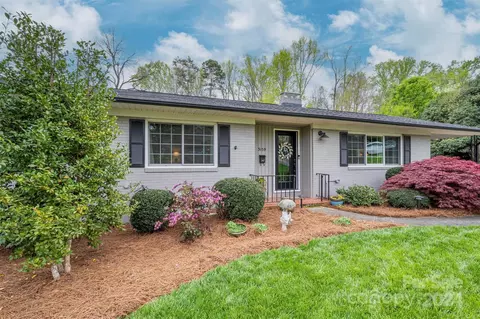 3159 Whitson Rd, Gastonia, NC 28054