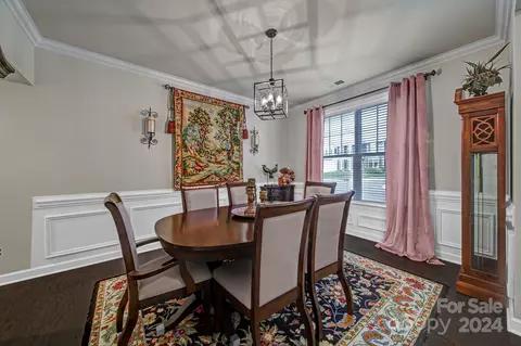 Dining - 15511 Queens Trail Dr, Davidson, NC 28036 photo 2 of 2