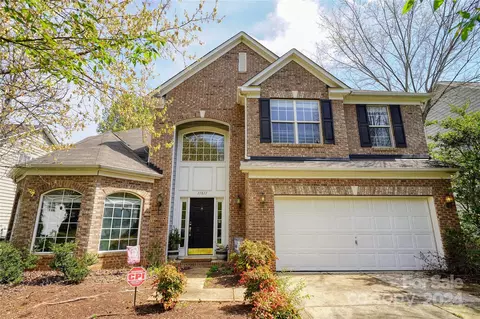 11811 Kennon Ridge Ln, Huntersville, NC 28078
