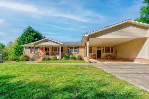 118 Ross Dr, Lawndale, NC 28090