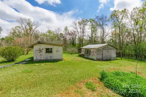 Exterior - 1898 Douglas Rd, Lancaster, SC 29720 photo 3 of 6