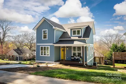42 Enka Oak St, Candler, NC 28715