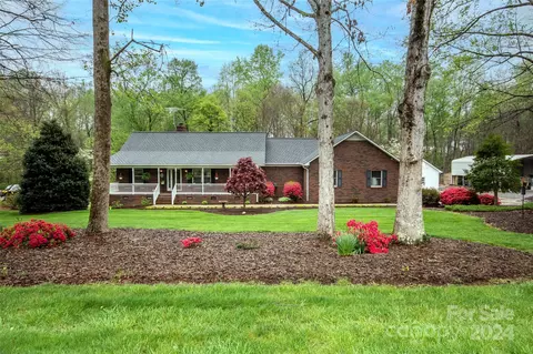 162 Shady Stream Dr, Statesville, NC 28625