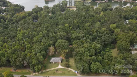7321 Little Mountain Rd, Sherrills Ford, NC 28673