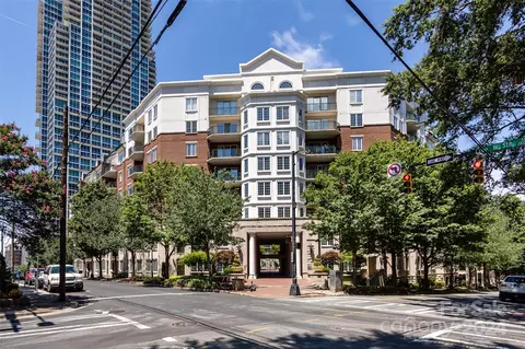 300 W 5th 338 St #338, Charlotte, NC 28202