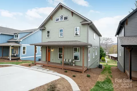 46 Enka Oak St, Candler, NC 28715