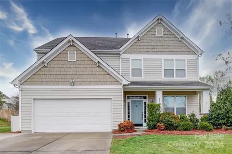 7219 Streamhaven Dr, Harrisburg, NC 28075