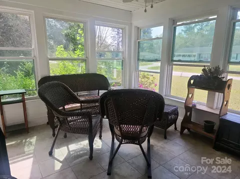 505 E Cato St, Pageland, SC 29728 photo 9