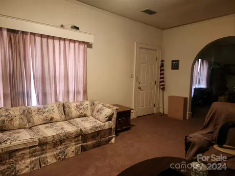 505 E Cato St, Pageland, SC 29728 photo 14