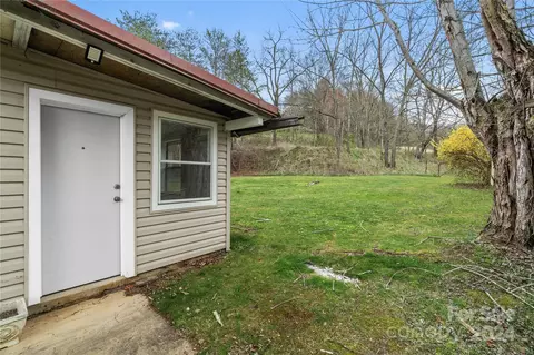 Exterior - 791 Abel Rd, Canton, NC 28716 photo 5 of 10