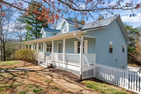 39 Red Maple Dr, Weaverville, NC 28787