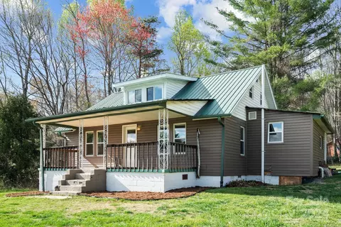 10 Mountainside Trl, Candler, NC 28715
