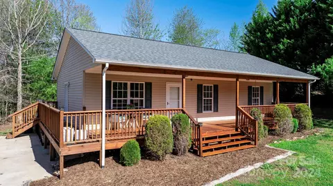 5367 Oriole Ct, Granite Falls, NC 28630