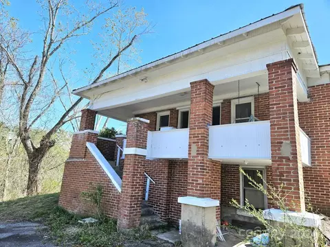 Exterior - 186 Rector Corner Rd, Marshall, NC 28753 photo 3 of 4