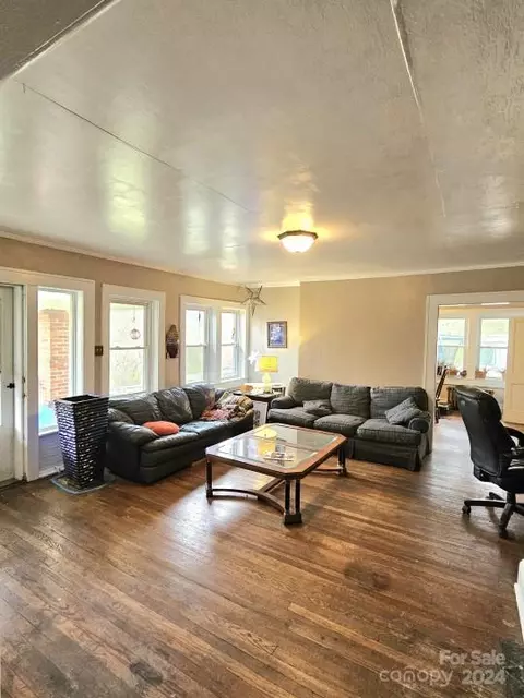 Living - 186 Rector Corner Rd, Marshall, NC 28753 photo 2 of 4