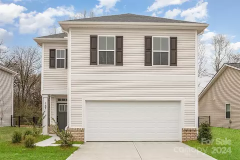 144 Baucom St, Charlotte, NC 28216