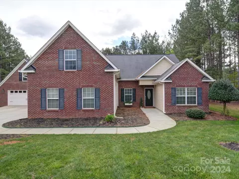 512 Zelkova St, York, SC 29745