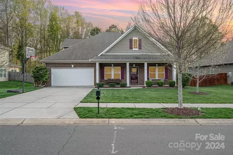 8103 Goodall Ct, Mint Hill, NC 28227