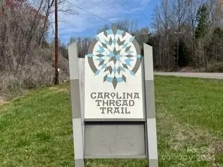 Exterior - 220 E Memorial Hwy, Harmony, NC 28634 photo 17 of 17