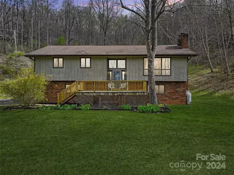 Exterior - 100 Jasper Lea Dr, Sylva, NC 28779 photo 2 of 14