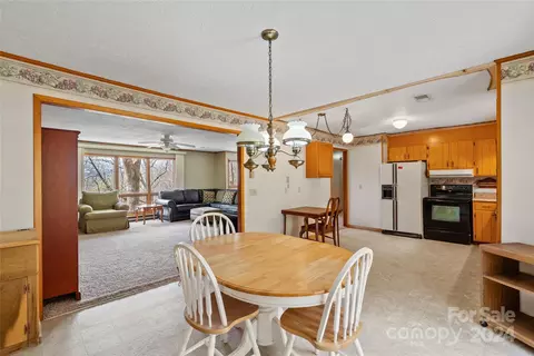 Dining - 100 Jasper Lea Dr, Sylva, NC 28779 photo 1 of 1