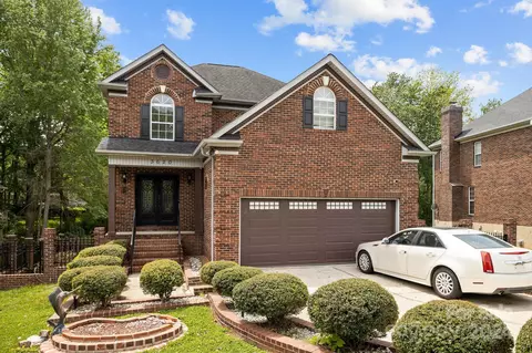 3620 Trappers Run Dr, Matthews, NC 28105