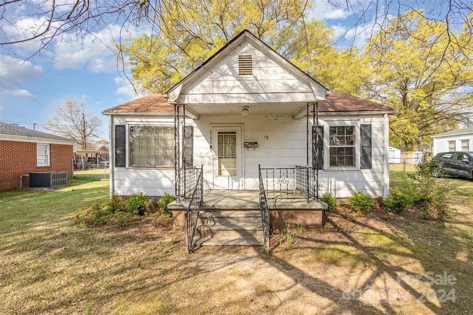 2106 Pennsylvania Ave, Kannapolis, NC 28083 12 Photos Movoto