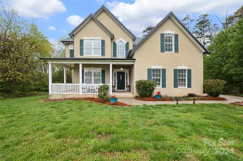 6090 Jupiter Ct, Denver, NC 28037