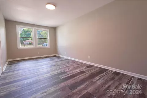 719 E Liberty St, Salisbury, NC 28144 photo 6