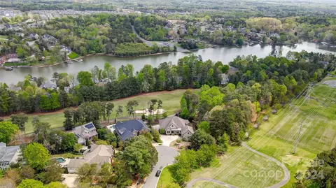 925 Linden Tree 20 Ln #20, Tega Cay, SC 29708