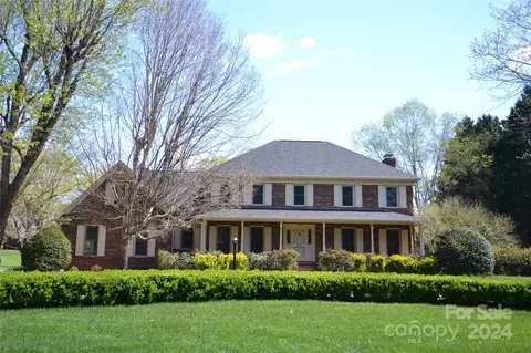 Exterior - 145 Red Fox Run, Salisbury, NC 28147 photo 2 of 13