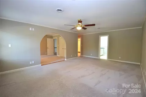 Living - 145 Red Fox Run, Salisbury, NC 28147 photo 5 of 5