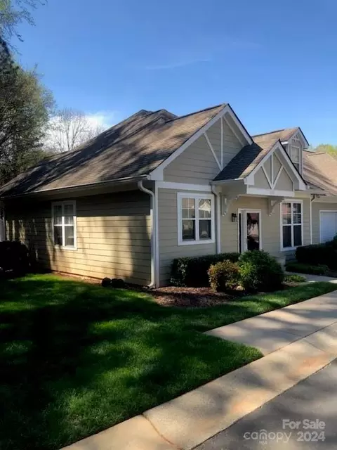 1110 Davant Ln, Charlotte, NC 28209